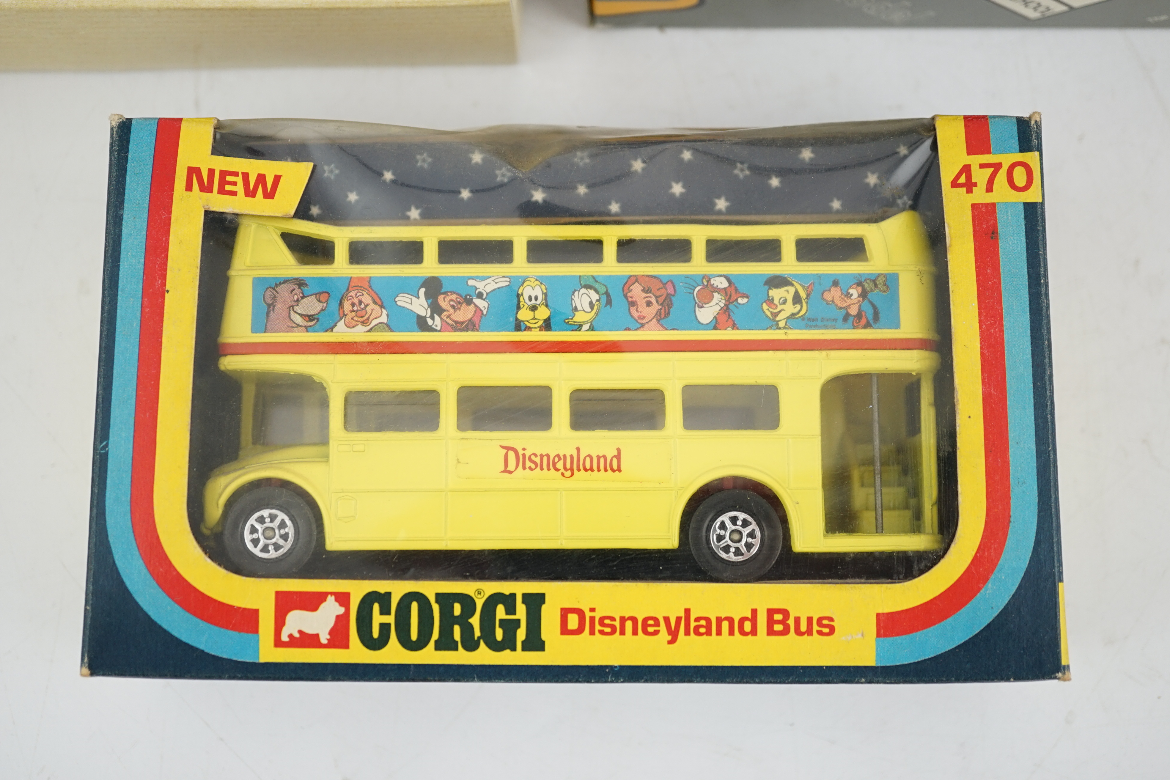 Thirty-three boxed Corgi Classics, etc. diecast buses, coaches and commercial vehicles, operators including; Timpsons, Liverpool, Post Office telephone van, Leeds City, Stagecoach, Maidstone & District, Southdown, etc.